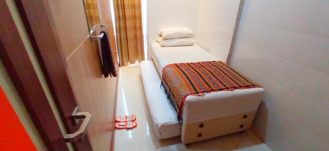 יוגיאקרטה The Cabin Hotel Gandekan מראה חיצוני תמונה